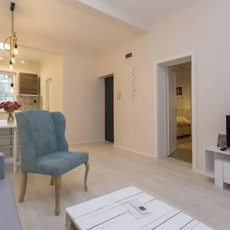 Apartamento Sapi 2 *